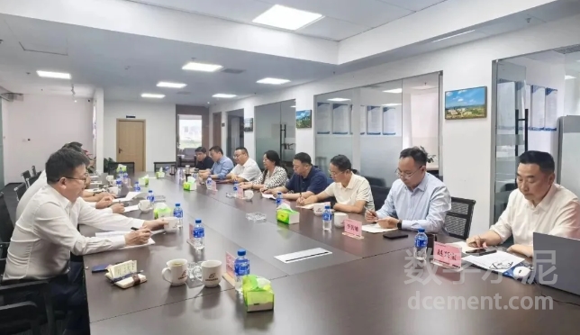 中國水泥協會執行副會長兼秘書長王郁濤一行赴云南省開展調研工作